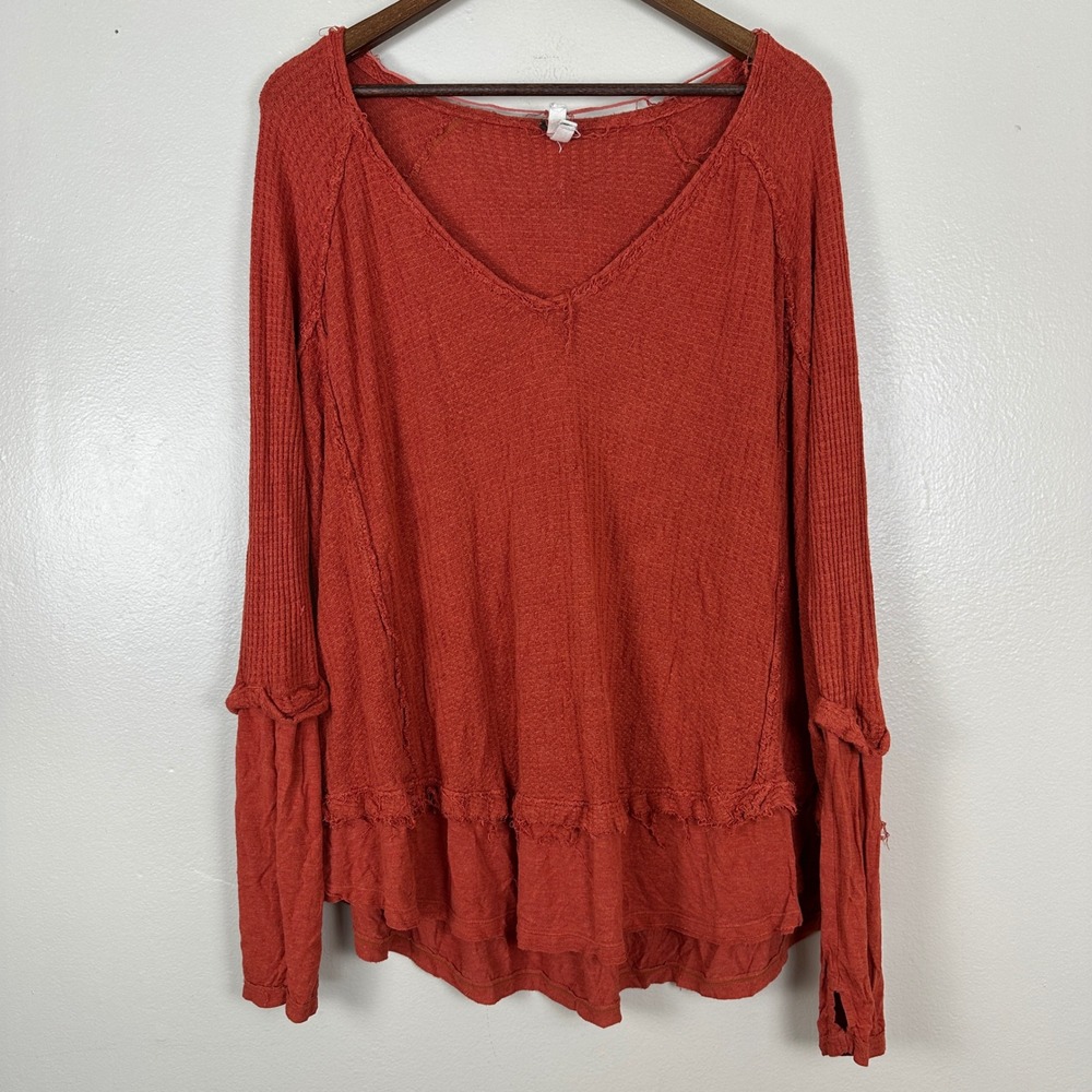 We The Free Women's Medium‎ Top Burnt Orange Waffle Knit Layered Raw Hem Boho